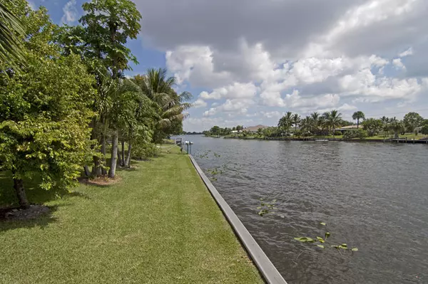 Lake Clarke Shores, FL 33406,7834 Edgewater DR