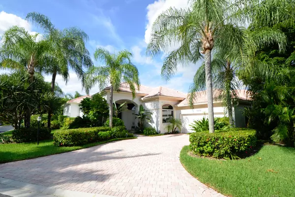 7131 Mallorca Crescent, Boca Raton, FL 33433