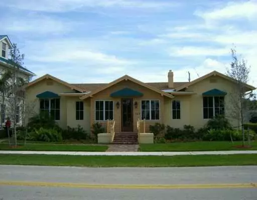 137 NW 1st AVE, Delray Beach, FL 33444