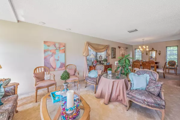 Boca Raton, FL 33487,7773 NE Spanish Trail CT