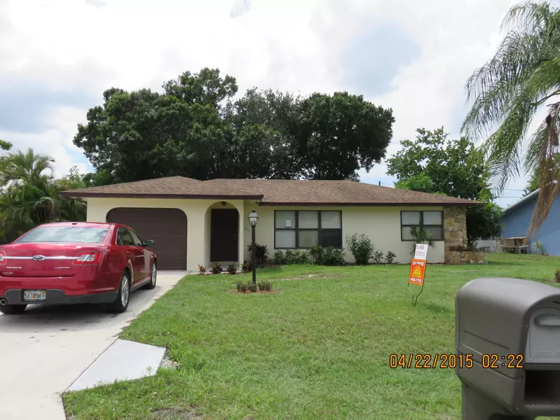 1568 SE Croquet ST, Port Saint Lucie, FL 34983