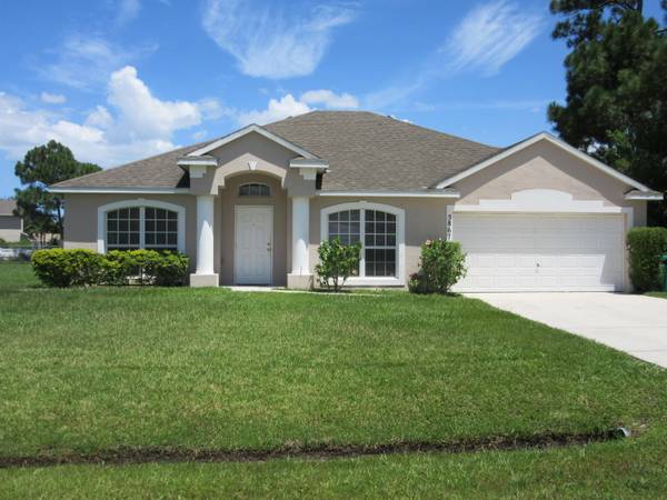 5867 NW Iota CT, Port Saint Lucie, FL 34986