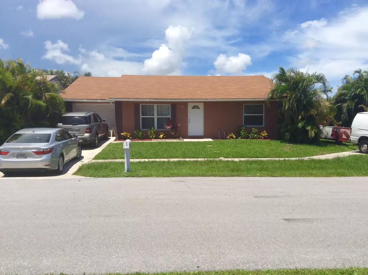 Lake Worth, FL 33463,6171 Moonbeam DR