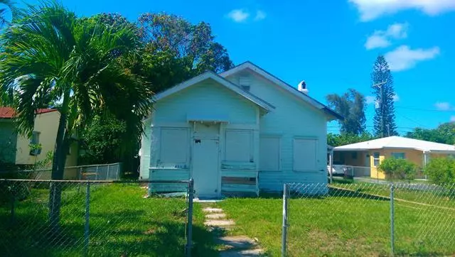 West Palm Beach, FL 33407,625 50th ST