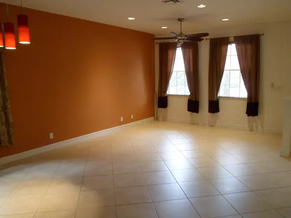 Jupiter, FL 33458,199 E Bay Cedar CIR