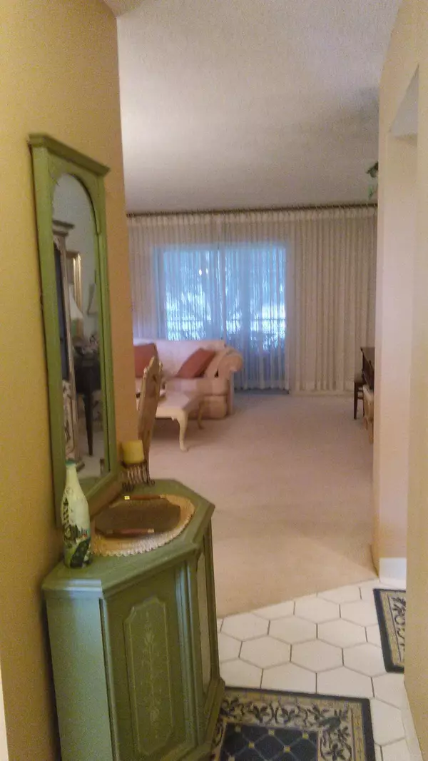 Lake Worth, FL 33461,2669 S Garden DR 210