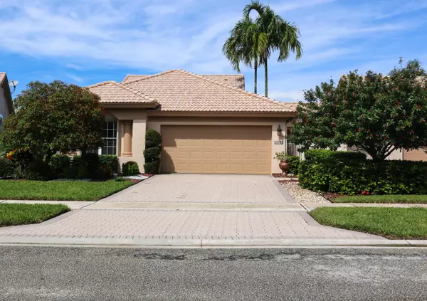 8792 Shoal Creek LN, Boynton Beach, FL 33472