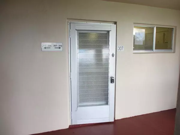 Lake Worth, FL 33461,2566 S Garden DR 307