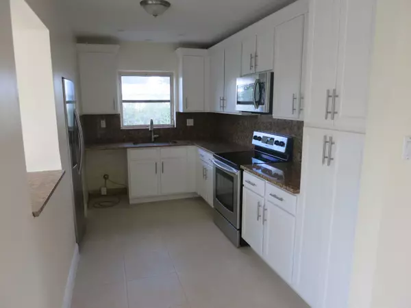 North Palm Beach, FL 33408,436 Gull CT