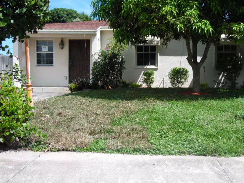 1306 S B ST, Lake Worth, FL 33460