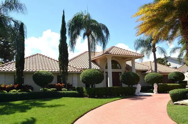 2304 Bay Village CT, Palm Beach Gardens, FL 33410