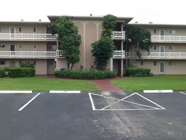 2769 S Garden DR 109, Lake Worth, FL 33461