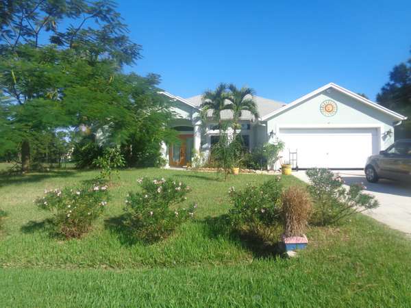 6784 NW Abigail AVE, Port Saint Lucie, FL 34983