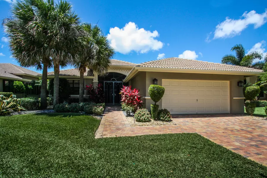 7597 Via Grande, Boynton Beach, FL 33437