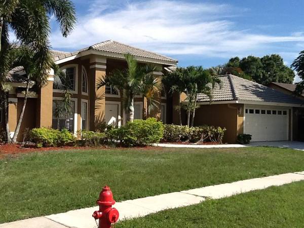 2616 Yarmouth DR, Wellington, FL 33414