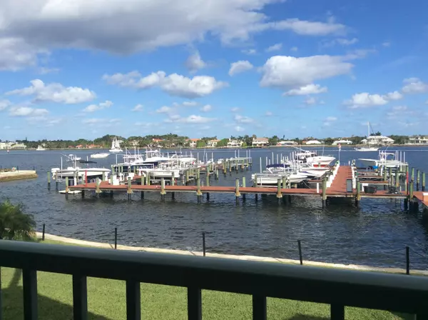 Hypoluxo, FL 33462,167 Yacht Club WAY 202