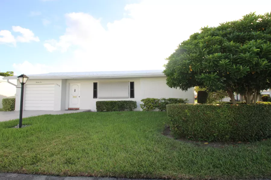 1310 SW 23rd ST, Boynton Beach, FL 33426