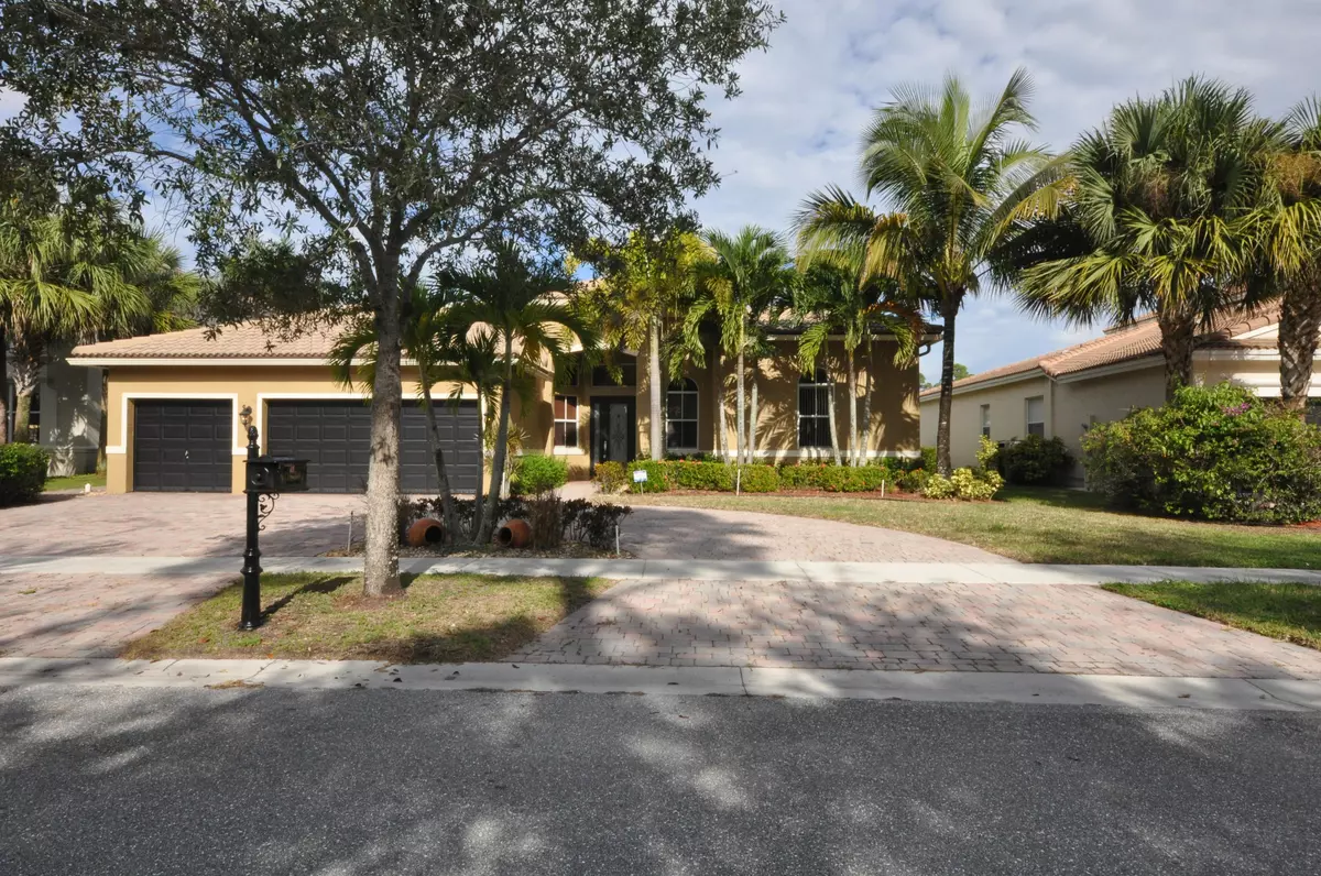 Lake Worth, FL 33449,10631 Cypress Lakes Preserve DR