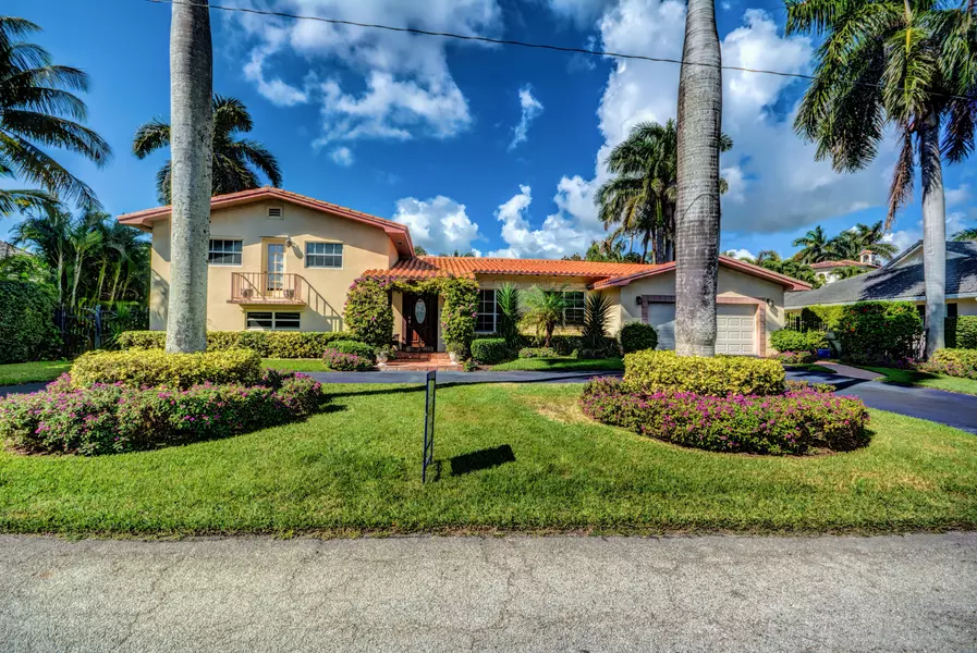 1014 Seagate DR, Delray Beach, FL 33483