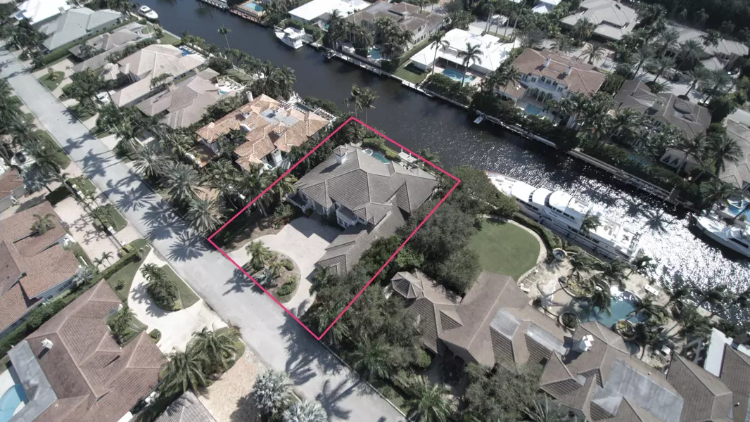 224 W Coconut Palm RD, Boca Raton, FL 33432