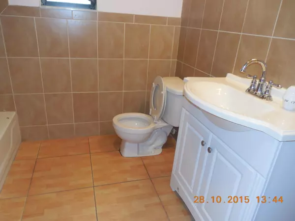 Cooper City, FL 33328,5341 SW 90th AVE