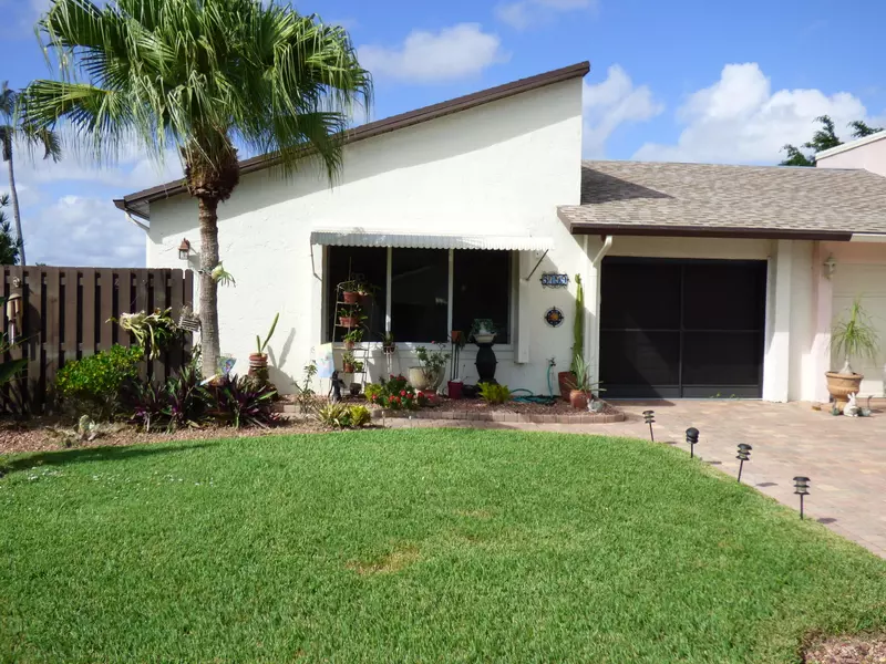 5799 Mirror Lakes BLVD, Boynton Beach, FL 33472