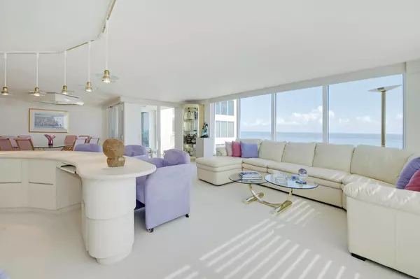 Highland Beach, FL 33487,3015 S Ocean BLVD 6b