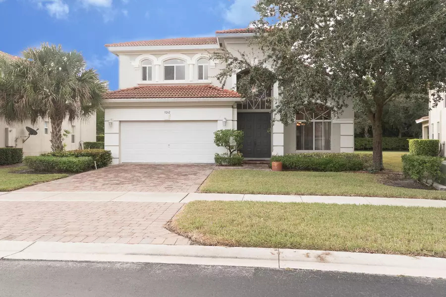 9262 Silver Glen WAY, Lake Worth, FL 33467