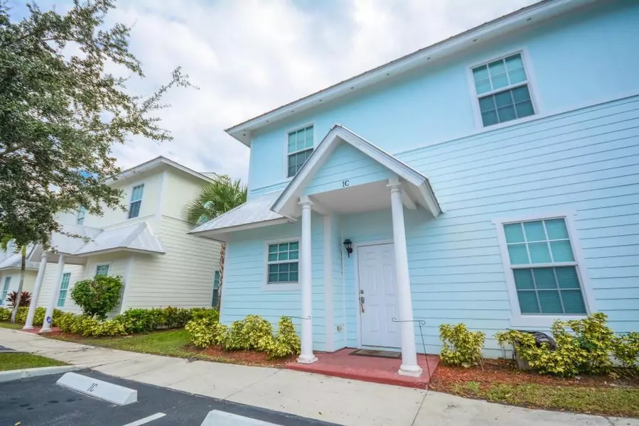 4216 Leo LN 1c, Riviera Beach, FL 33410