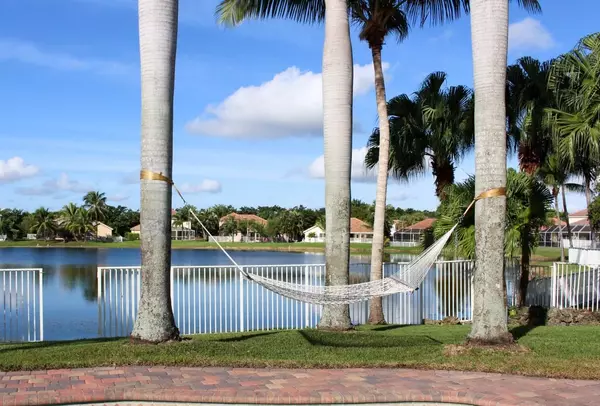 Lake Worth, FL 33467,7719 Forestay DR