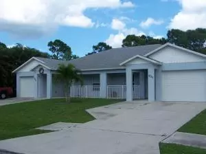 Stuart, FL 34997,5771 SE Wesley AVE