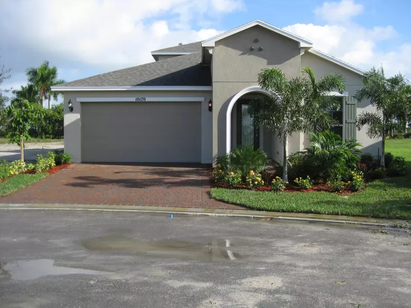 10170 SW Fernwood AVE, Port Saint Lucie, FL 34987