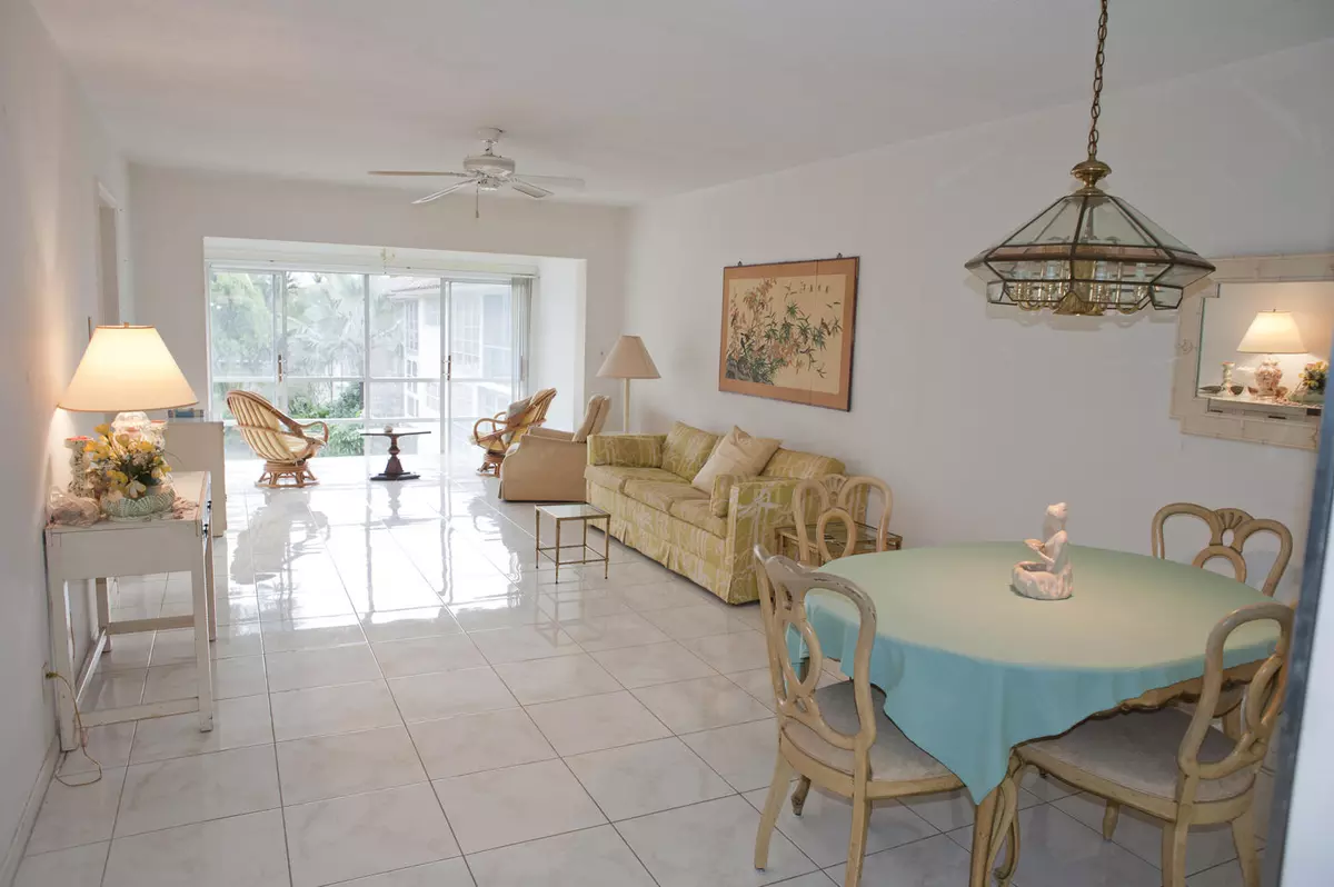 Boca Raton, FL 33431,400 NE 20th ST B316