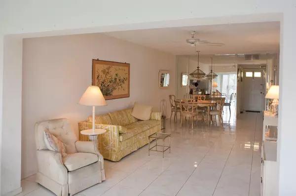 Boca Raton, FL 33431,400 NE 20th ST B316