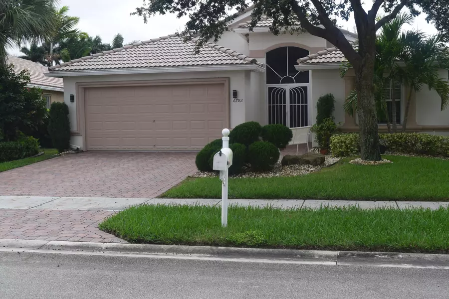 6782 Rienzo ST, Lake Worth, FL 33467