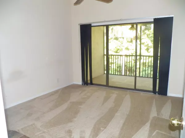 Stuart, FL 34997,5280 SE Seascape WAY 201