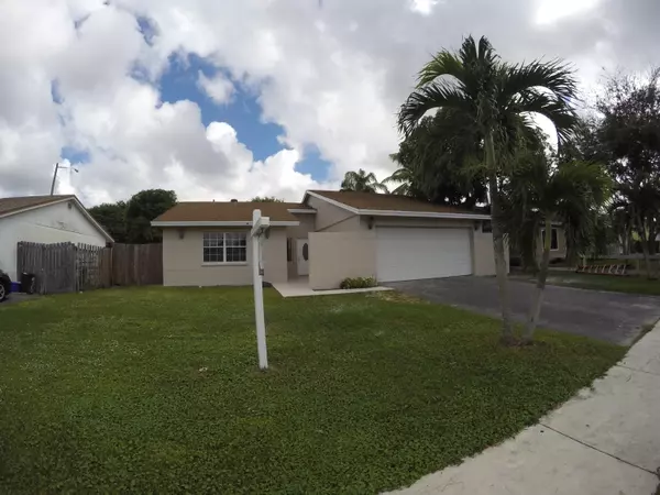 Boca Raton, FL 33496,8955 Saddlecreek DR