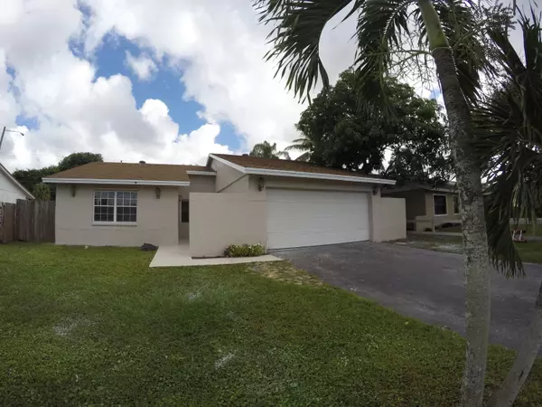 Boca Raton, FL 33496,8955 Saddlecreek DR