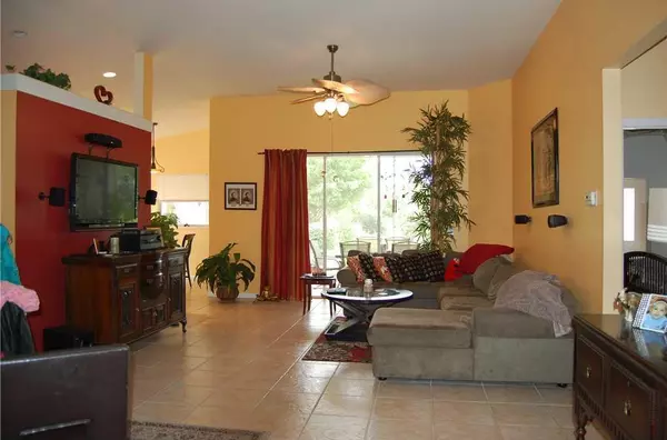 Jensen Beach, FL 34957,907 NW Sassafras TER