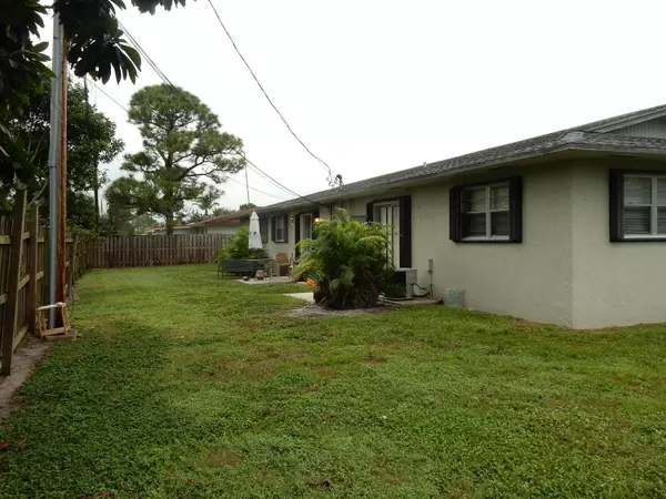 West Palm Beach, FL 33406,4312 Park LN