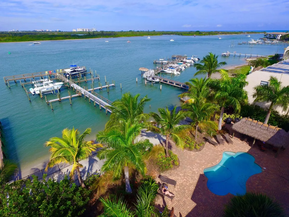 Fort Pierce, FL 34949,1240 Seaway DR 102