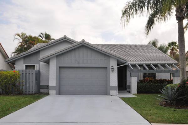 10119 Camelback LN, Boca Raton, FL 33498