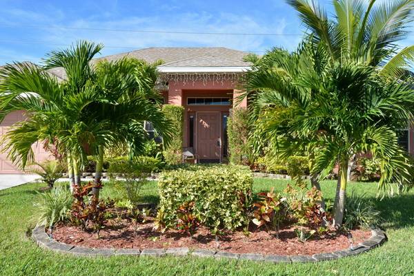 6806 NW Abadan ST, Port Saint Lucie, FL 34983