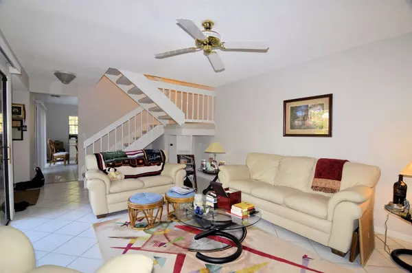 Palm Beach Gardens, FL 33418,357 Prestwick CIR 2