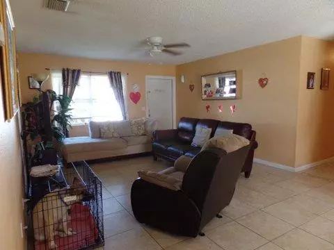 Port Saint Lucie, FL 34952,2122 SE Heathwood CIR