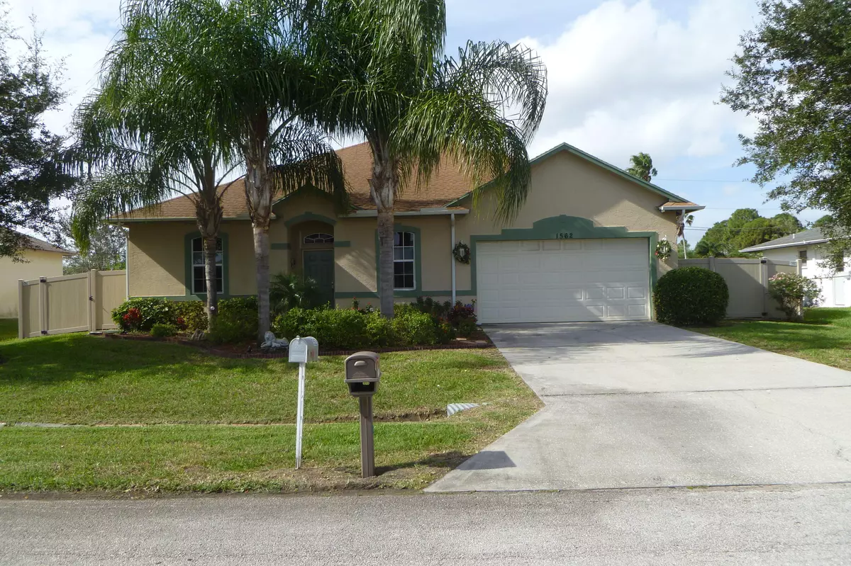 Port Saint Lucie, FL 34983,1562 SW Curtis ST