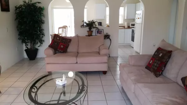 Port Saint Lucie, FL 34953,4517 Floral ST