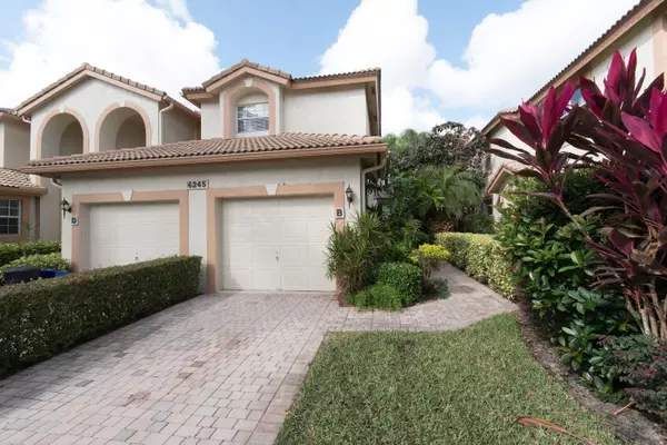 Boca Raton, FL 33496,6245 Graycliff DR B