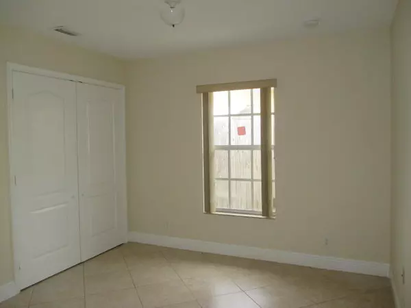 Hypoluxo, FL 33462,7955 Terrace RD