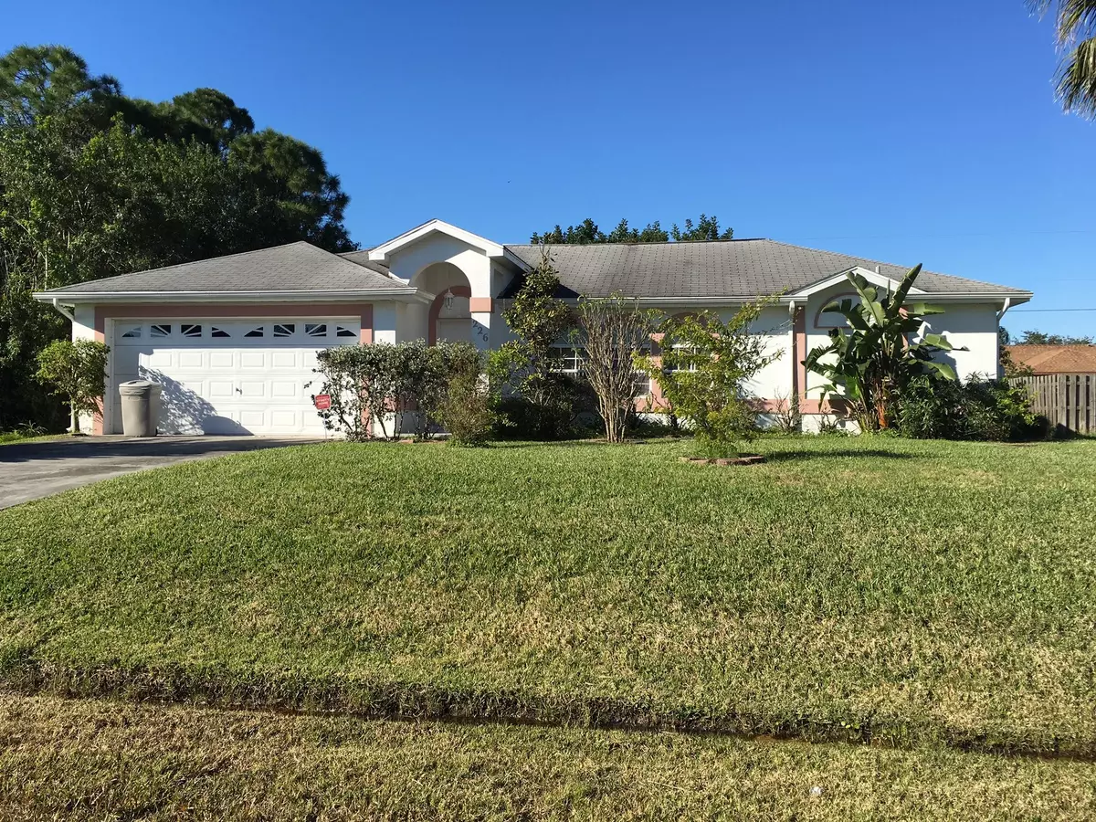 Port Saint Lucie, FL 34984,226 SE Whitmore DR